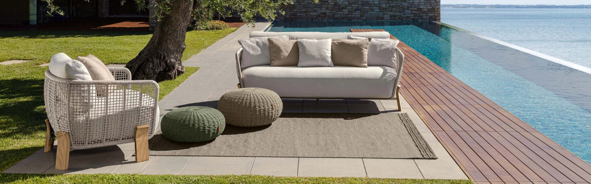 10 Talenti main slider desktop Argo Love seat and armchair