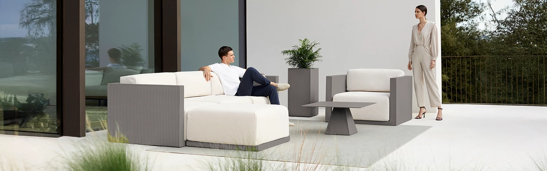 Vondom Gatsby desktop slider 03 Vondom Gatsby desktop slider 03