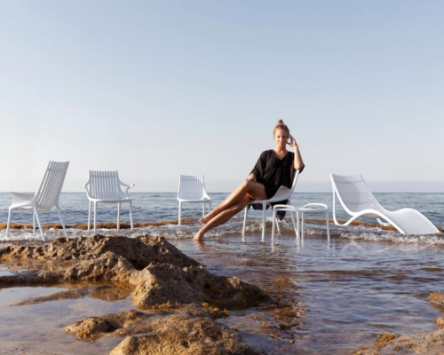 Vondom Ibiza mobile slider 01 Vondom Ibiza mobile slider 01