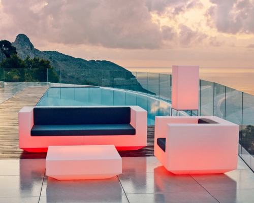 Vondom Vela mobile slider 01 Vondom Vela mobile slider 01