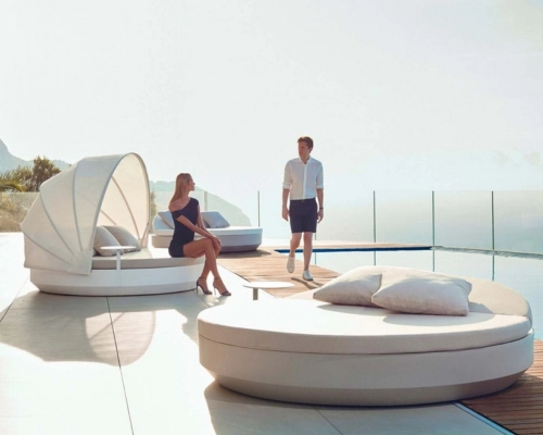 Vondom Vela mobile slider 02 Vondom Vela mobile slider 02